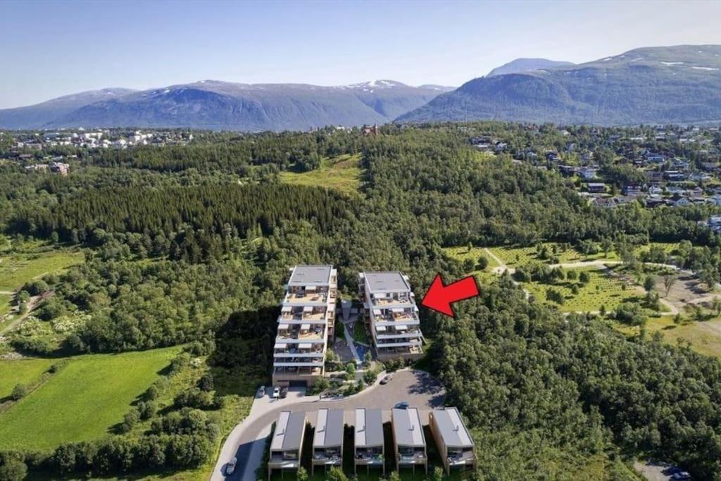 Ny Leilighet I Nytt Bygg I Naturskjonne Omgivelser! Tromso Exterior photo